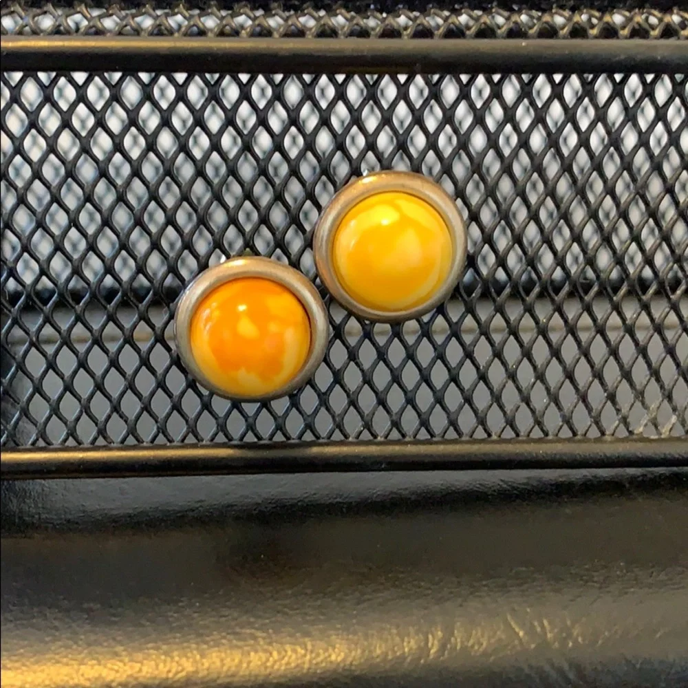 AUTHENTIC AMBER YELLOW POST EARRINGS